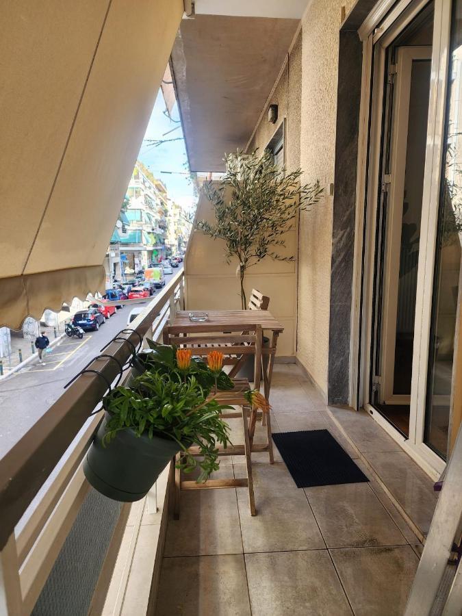 Newly Renovated Apartment 7 Min Walk From Acropolis アテネ エクステリア 写真