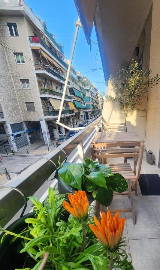 Newly Renovated Apartment 7 Min Walk From Acropolis アテネ エクステリア 写真