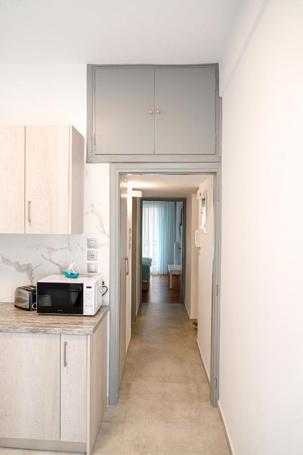 Newly Renovated Apartment 7 Min Walk From Acropolis アテネ エクステリア 写真